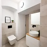 Apartment In Historical Palace In Old Town Bratislava *